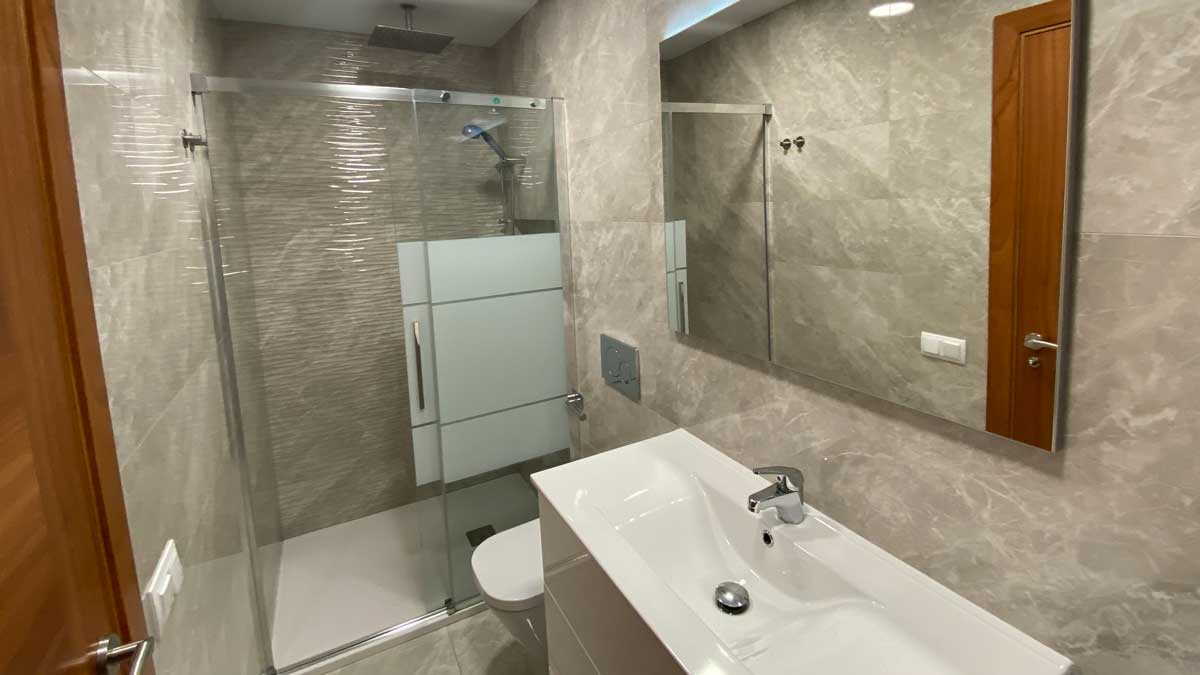 Reforma de baño pequeño en la zona del Eixample en Barcelona