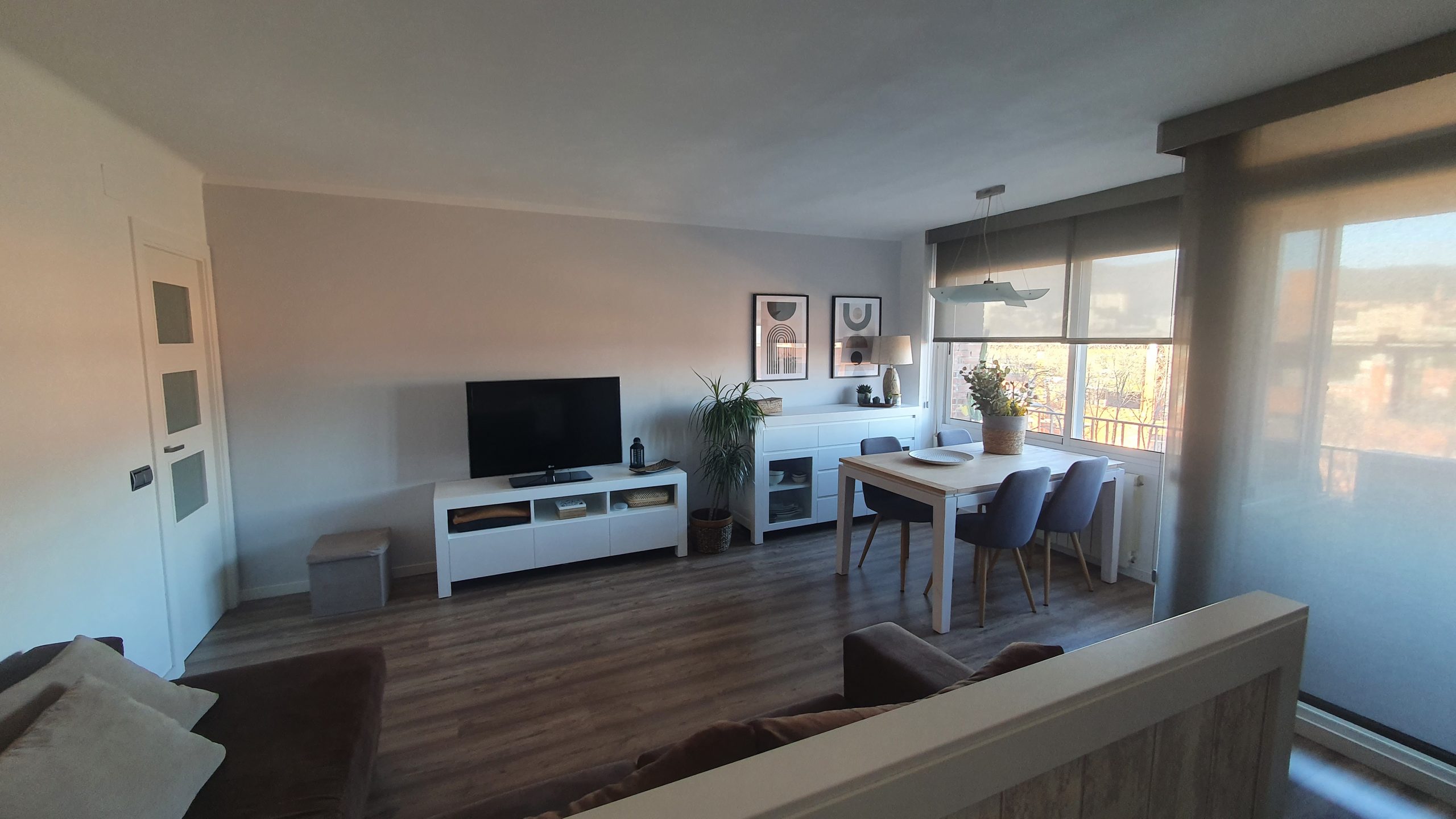 Reforma integral de piso moderno en el barrio de El Carmel